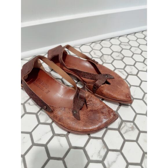 Brown Leather Split-Toe Flats with Bow Detail - Picture 12 of 12